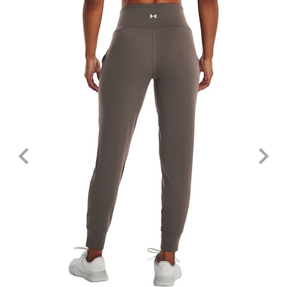 Under Armour Joggers - Picture 3 of 8